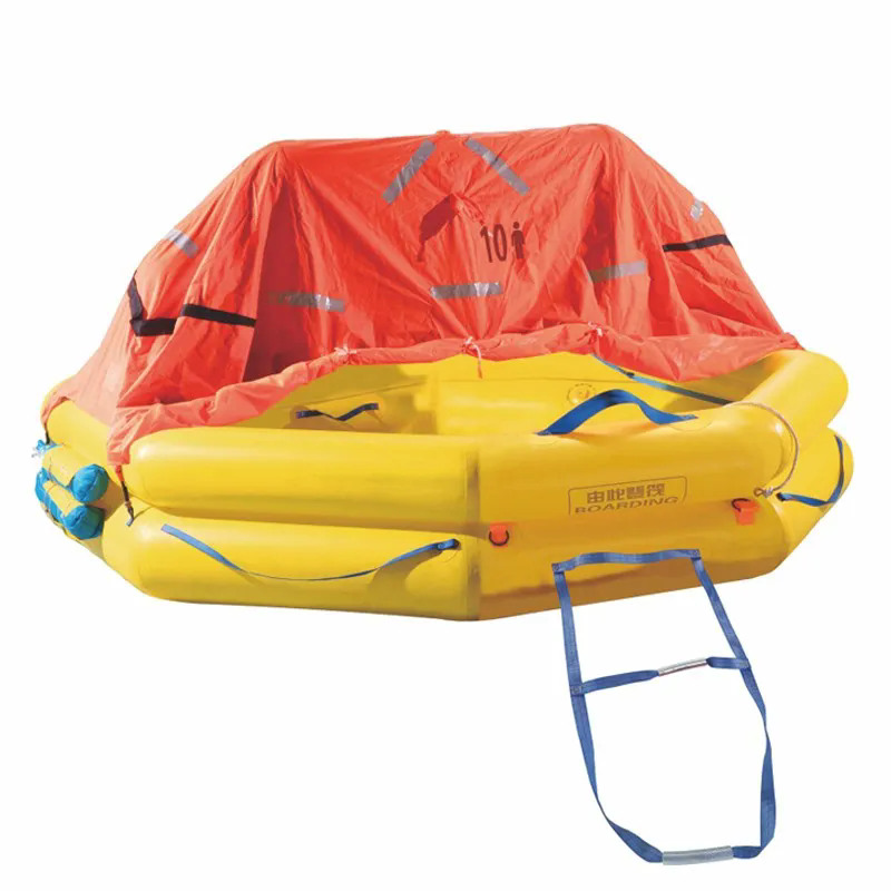 Liferaft بادی باعث نجات جان در دریا می شود